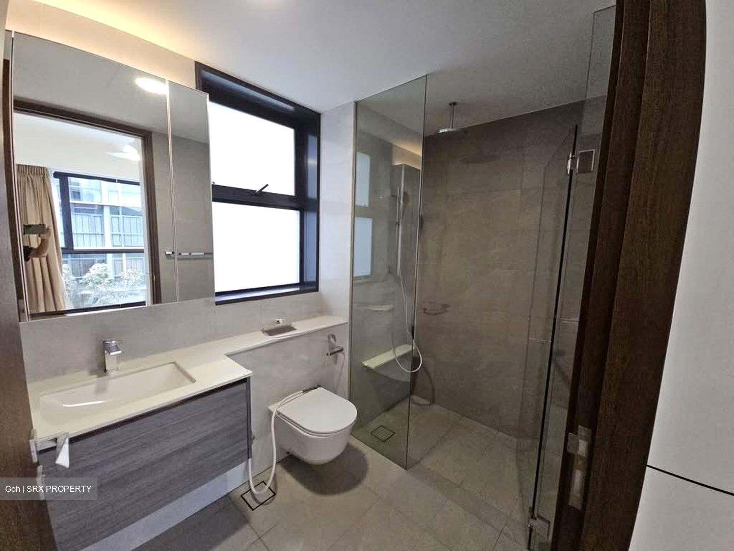 Royalgreen (D10), Condominium #581758721